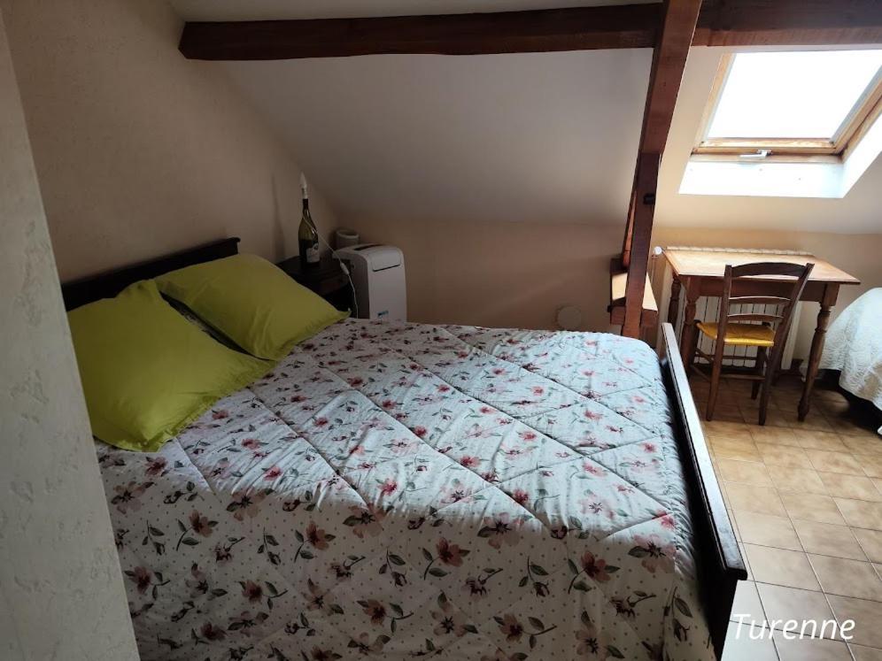 A L'Etape De La Ferme Bed & Breakfast Noailles  Luaran gambar